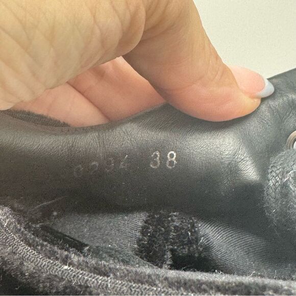 BALENCIAGA | Black Tess Velvet & Neoprene High Top Sneakers Women’s Size 38 - Picture 9 of 10